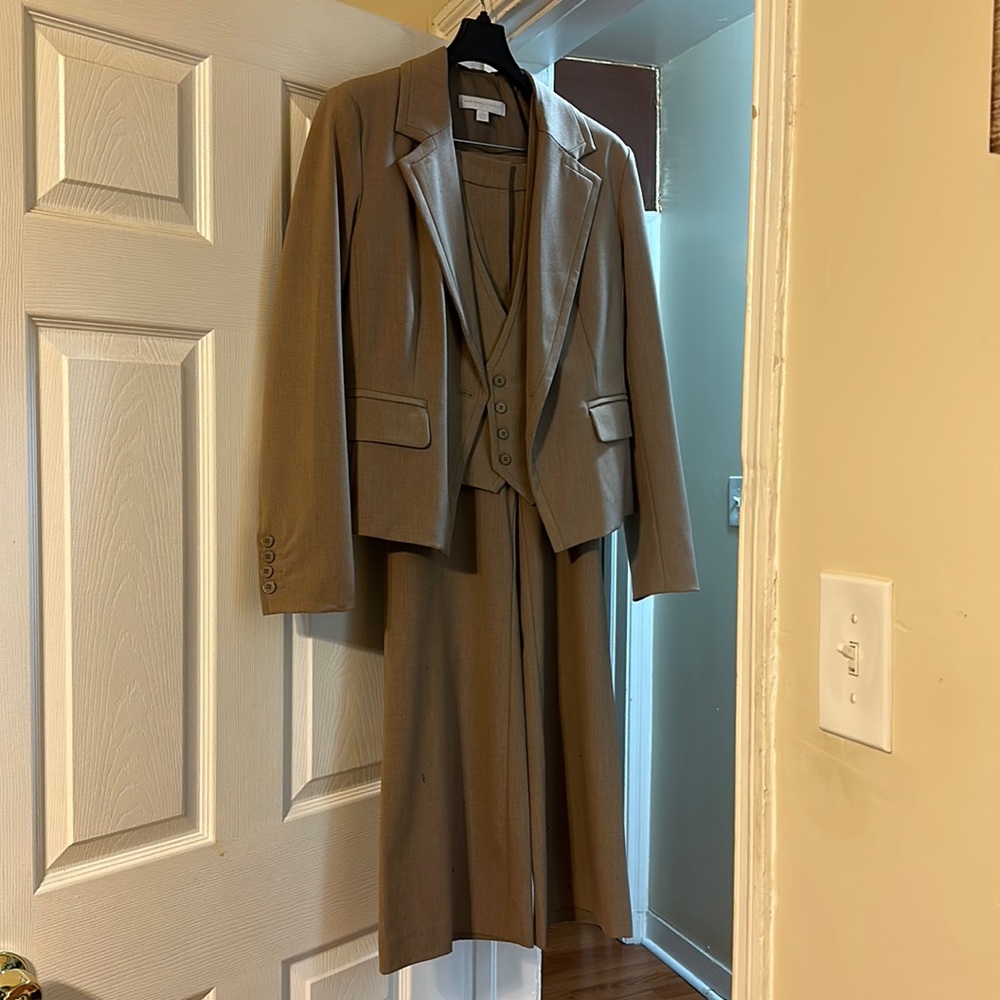 Suit